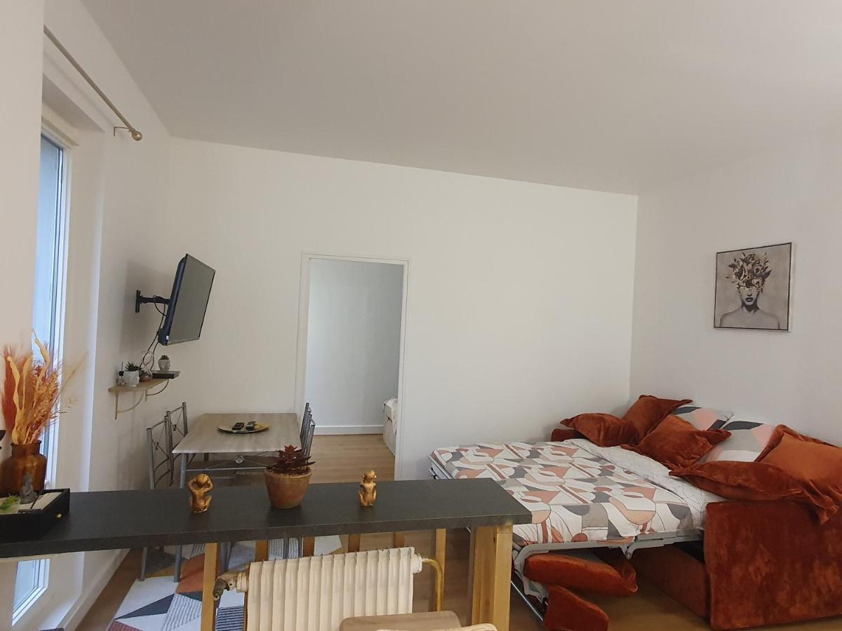 Ferienwohnung Voisin De Louis Xiv,Free Parking Versailles Exterior foto