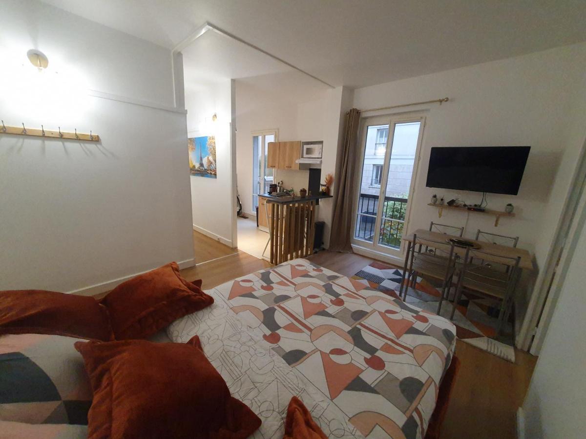 Ferienwohnung Voisin De Louis Xiv,Free Parking Versailles Exterior foto